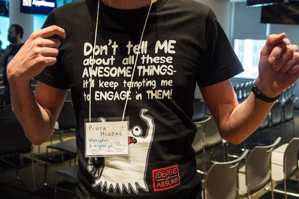 Piotr Migdał in Depths of Absurd t-shirt